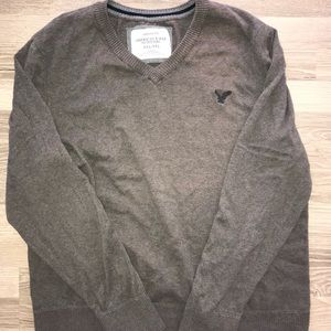 Men’s AE sweater